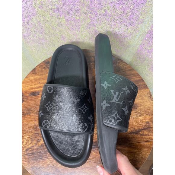 Louis Vuitton Black Monogram Eclipse Waterfront Rubber Pool Slides Mules Men 11 main image 6